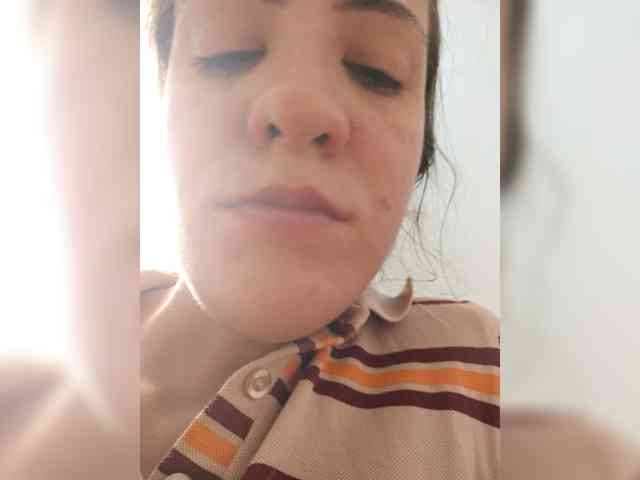 AngelDolores webcam
