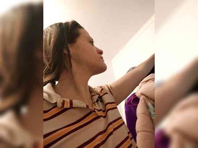 AngelDolores webcam
