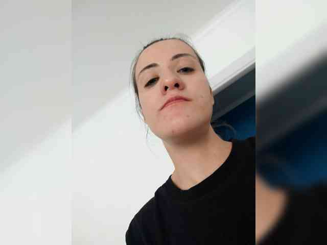AngelDolores webcam