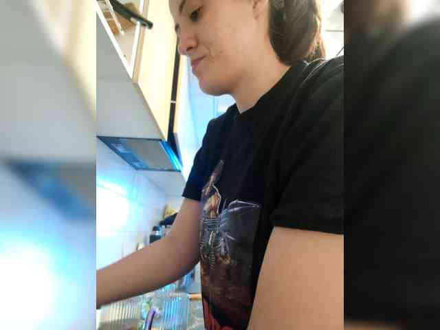 AngelDolores webcam
