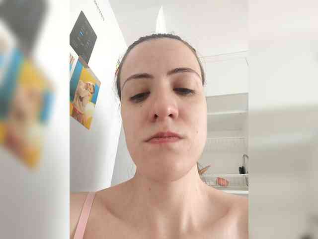 LuxeAngel webcam