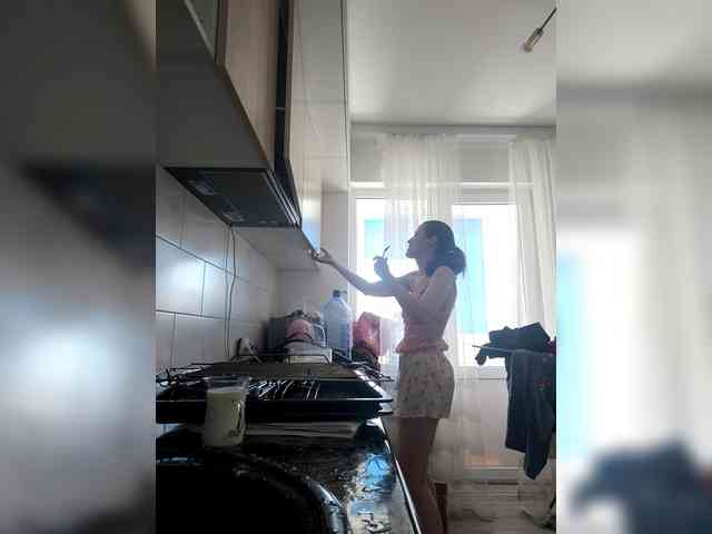 LuxeAngel webcam