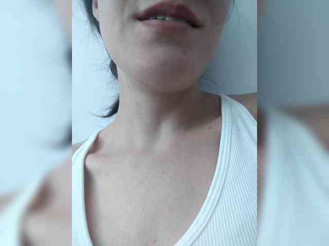 AngelDolores webcam