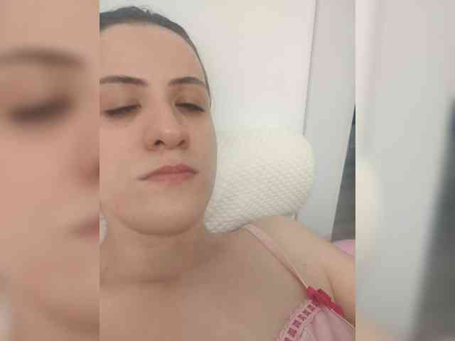 LuxeAngel webcam