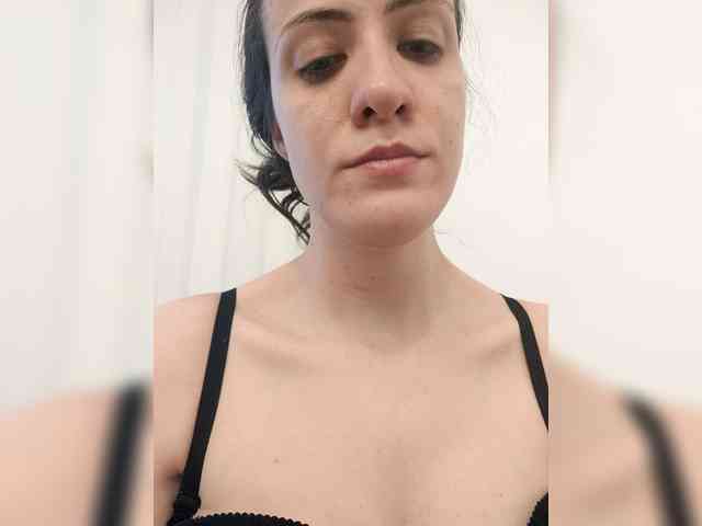LuxeAngel webcam