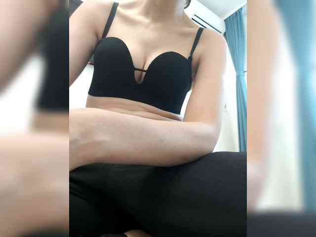 LuxeAngel webcam