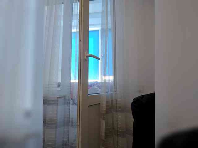 LuxeAngel webcam