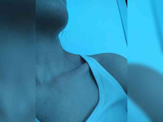 AngelDolores webcam