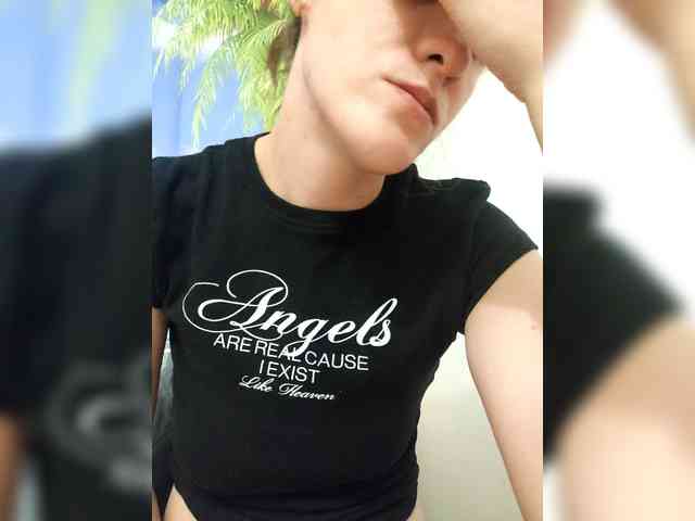 AngelDolores webcam