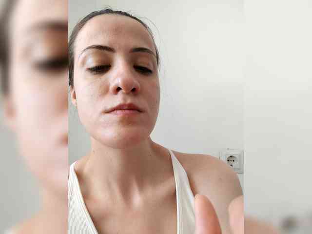 LuxeAngel webcam