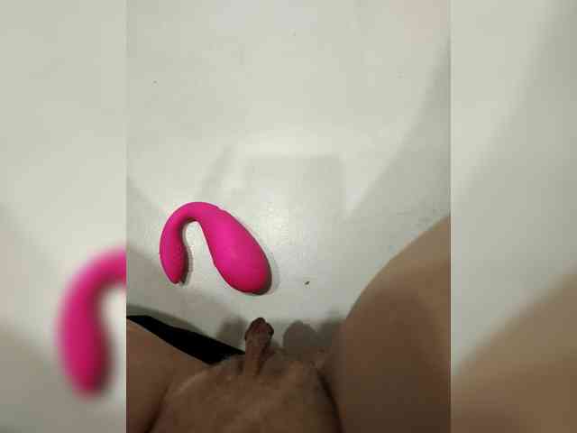 LuxeAngel webcam