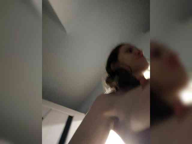 LuxeAngel webcam