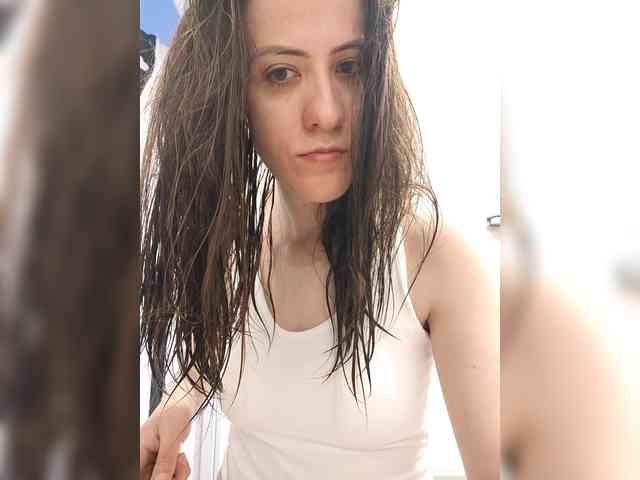 LuxeAngel webcam