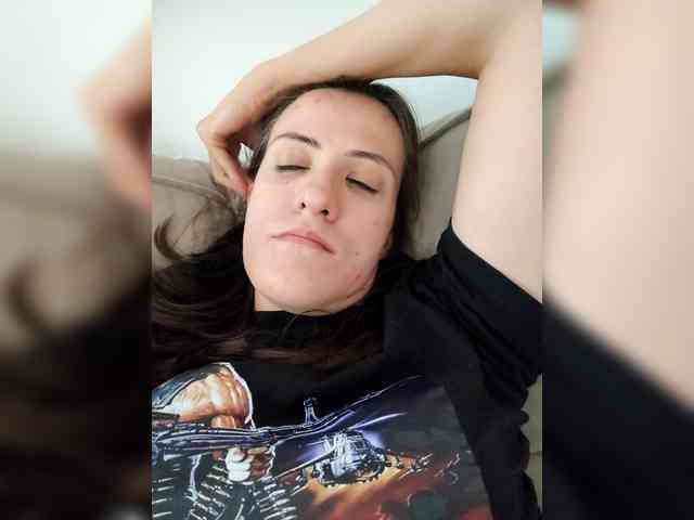 AngelDolores webcam