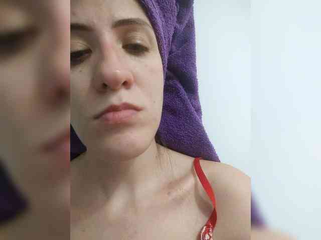 AngelDolores webcam