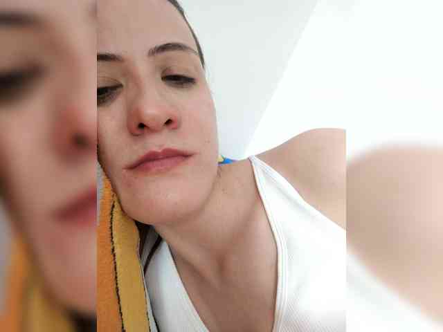 LuxeAngel webcam