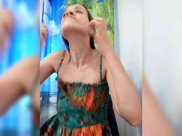 AngelDolores webcam