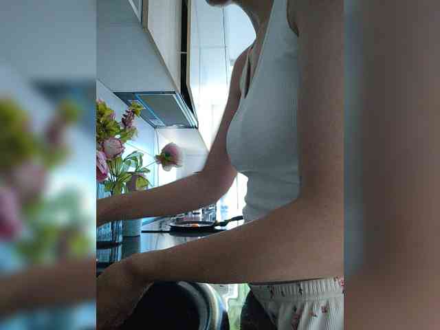 AngelDolores webcam