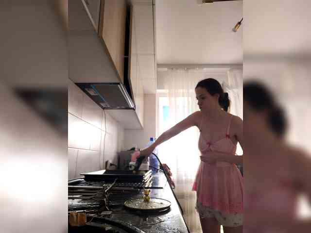LuxeAngel webcam