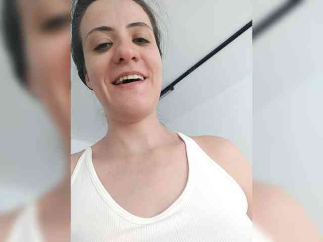AngelDolores webcam