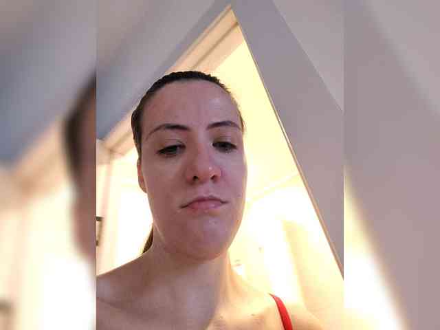 AngelDolores webcam