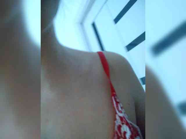 Model: AngelDolores