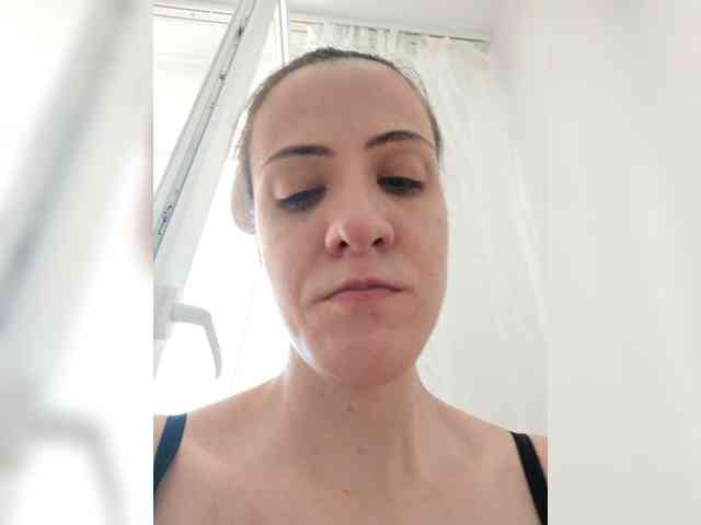LuxeAngel webcam