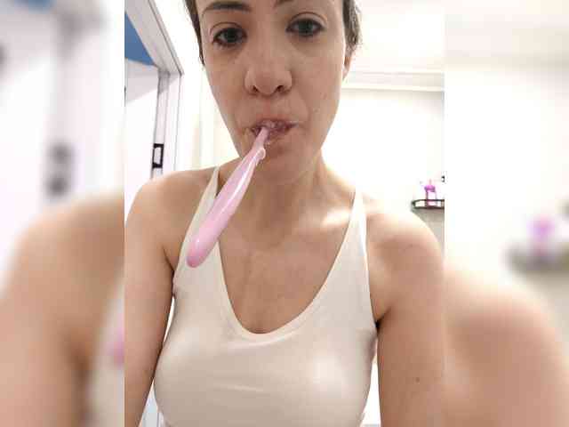 Bogina2 Live Webcam on BongaCams