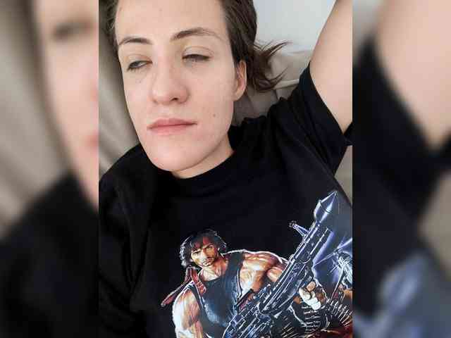 AngelDolores webcam