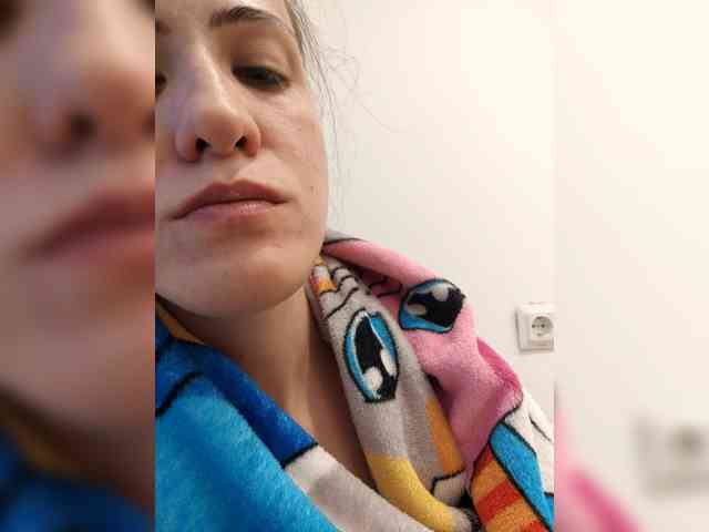 LuxeAngel webcam