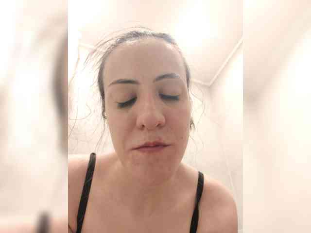 LuxeAngel webcam