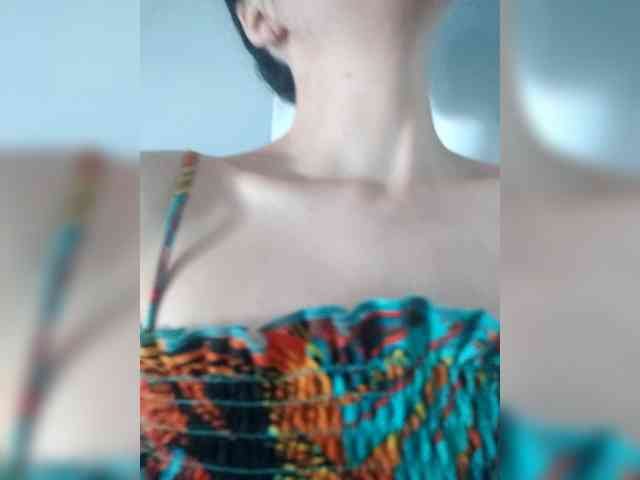 AngelDolores webcam