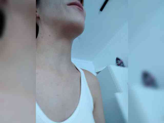 AngelDolores webcam