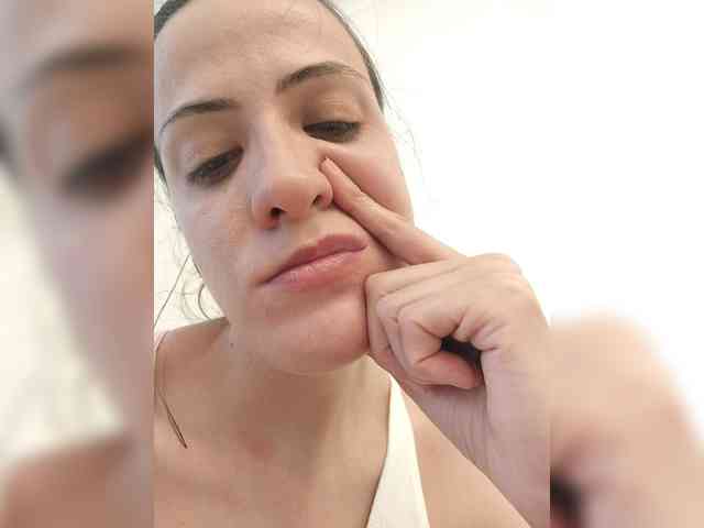 LuxeAngel webcam