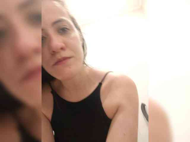 AngelDolores webcam
