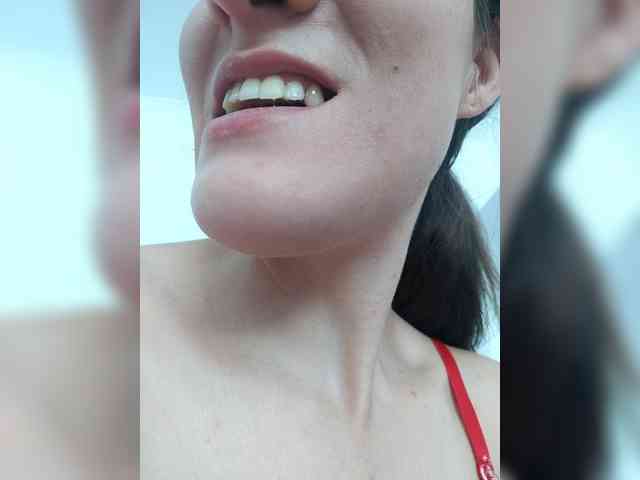 AngelDolores webcam