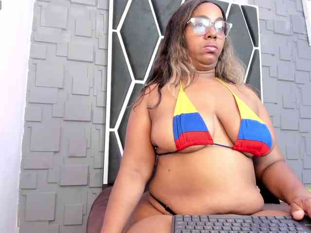 AmbarthSmiith2 webcam