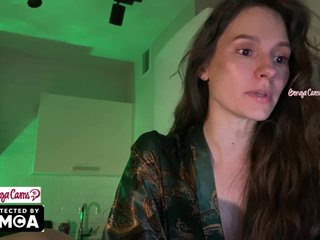 Vvv-lifffe Porn Show