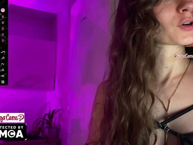 Vvv-lifffe live webcam show