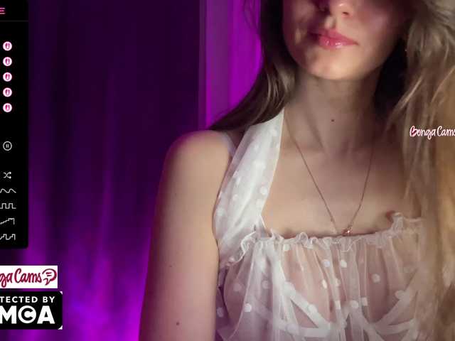 Vvv-lifffe's BongaCams show and profile