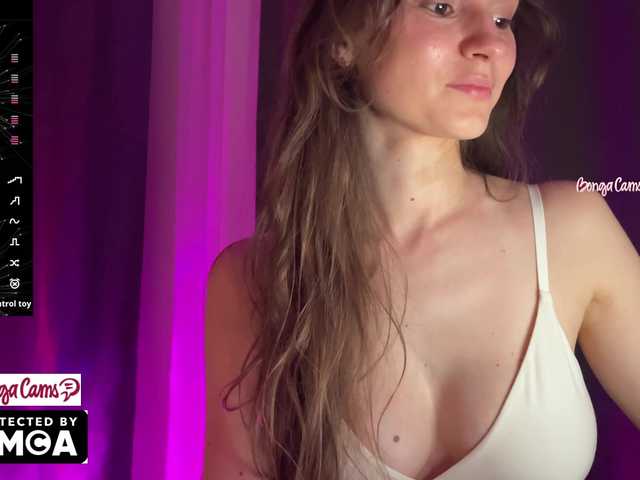 Vvv-lifffe live cam on BongaCams