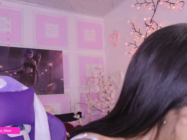 Sammyblaer live cam on BongaCams