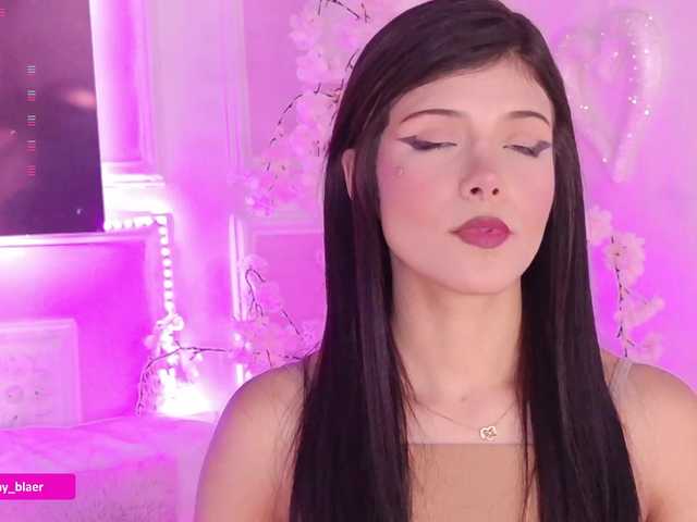 Sammyblaer live cam on BongaCams