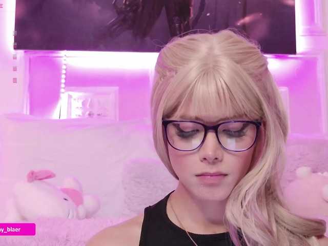 Sammyblaer live cam on BongaCams