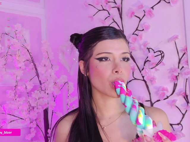 Sammyblaer live cam on BongaCams