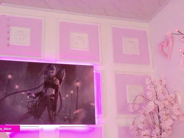 Sammyblaer's BongaCams show and profile