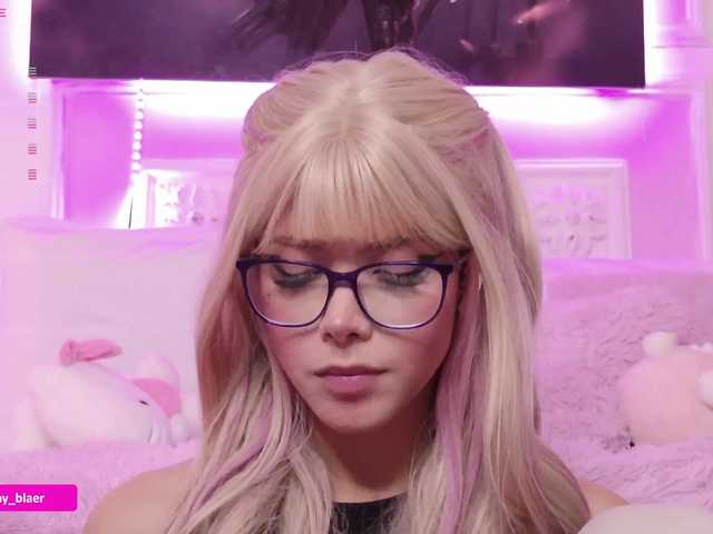 Sammyblaer live cam on BongaCams