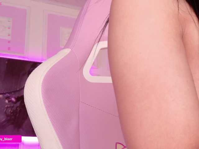 Sammyblaer's BongaCams show and profile