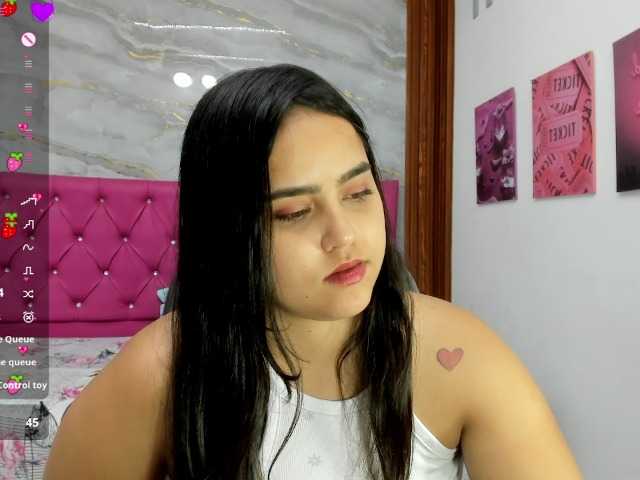 Helen-russo live cam on BongaCams