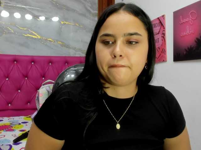 Helen-russo live cam on BongaCams